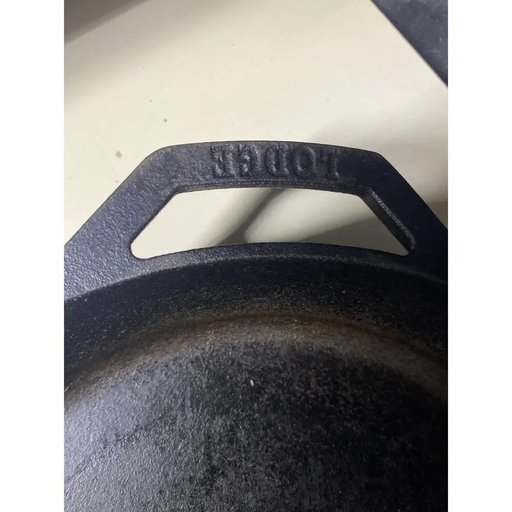 Vintage Lodge 10sk 3 Cast Iron Skillet